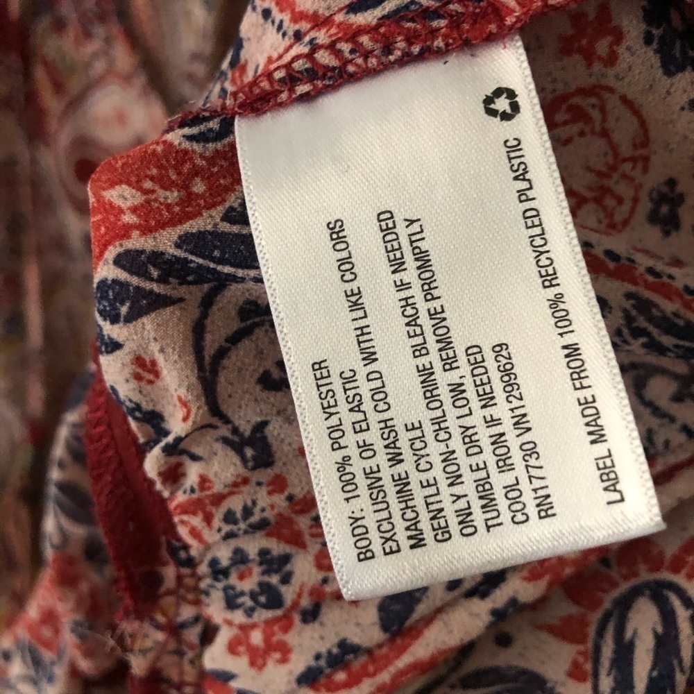 Knox Rose Bohemian Tassel Blouse in Red S - Picture 5 of 8